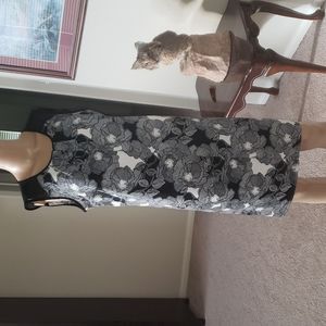 Tommy Hilfiger 10 mesh yoke keyhole front gold button upper back pleat shift